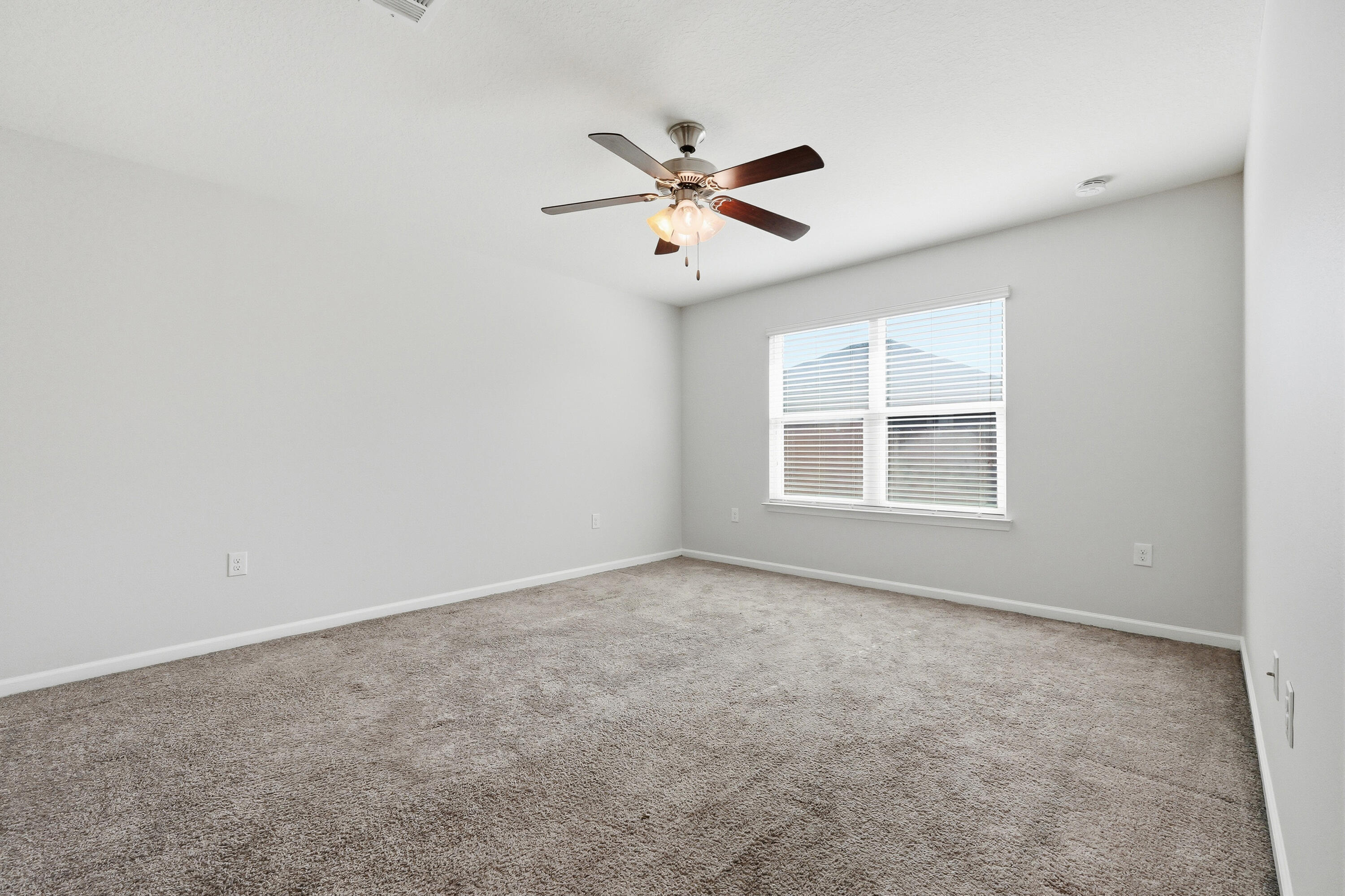 727 Widgeon Way Crestview, FL 32539 - Photo 14 of 41 727 Widgeon Way-24