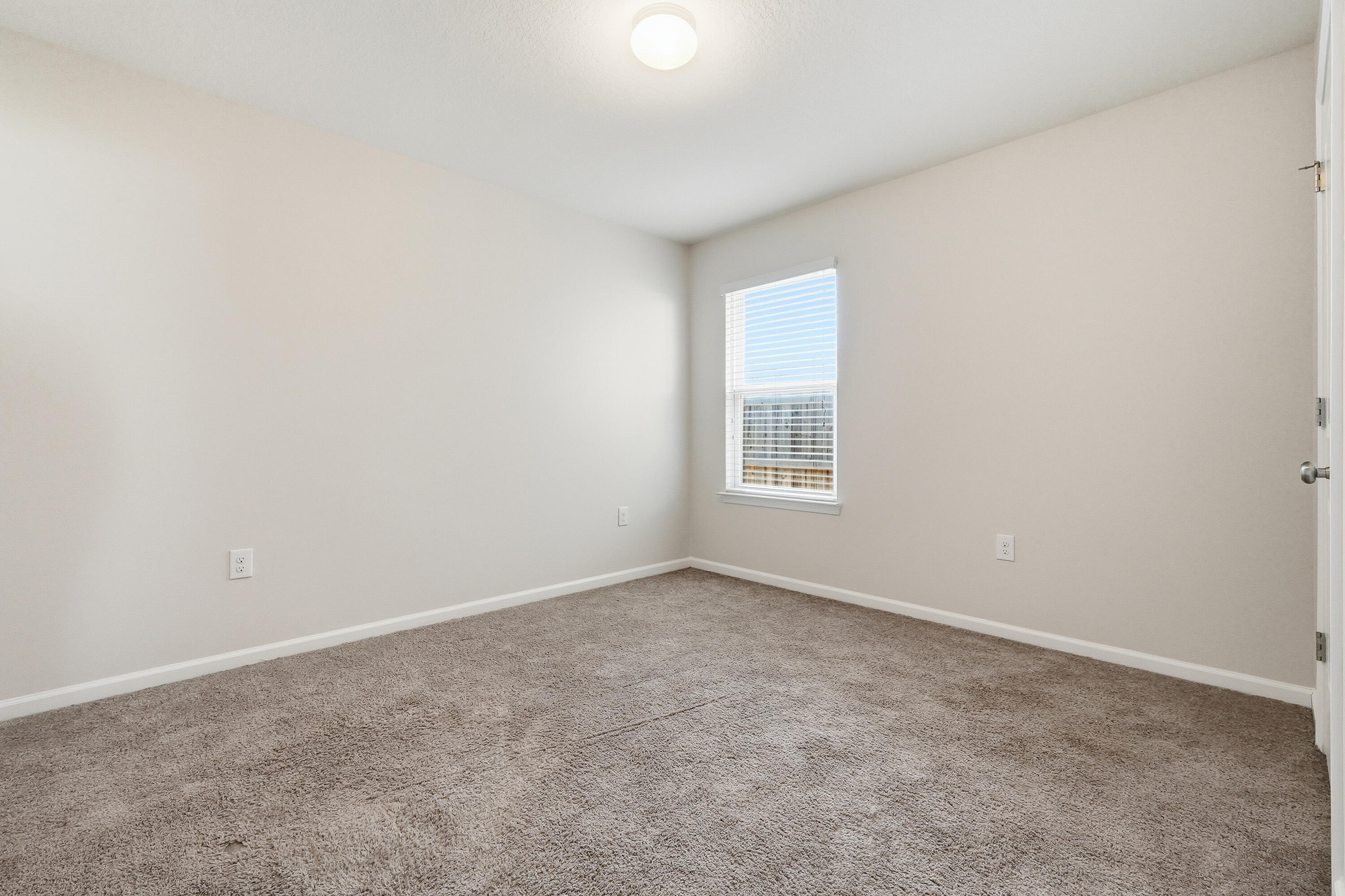 727 Widgeon Way Crestview, FL 32539 - Photo 17 of 41 727 Widgeon Way-19