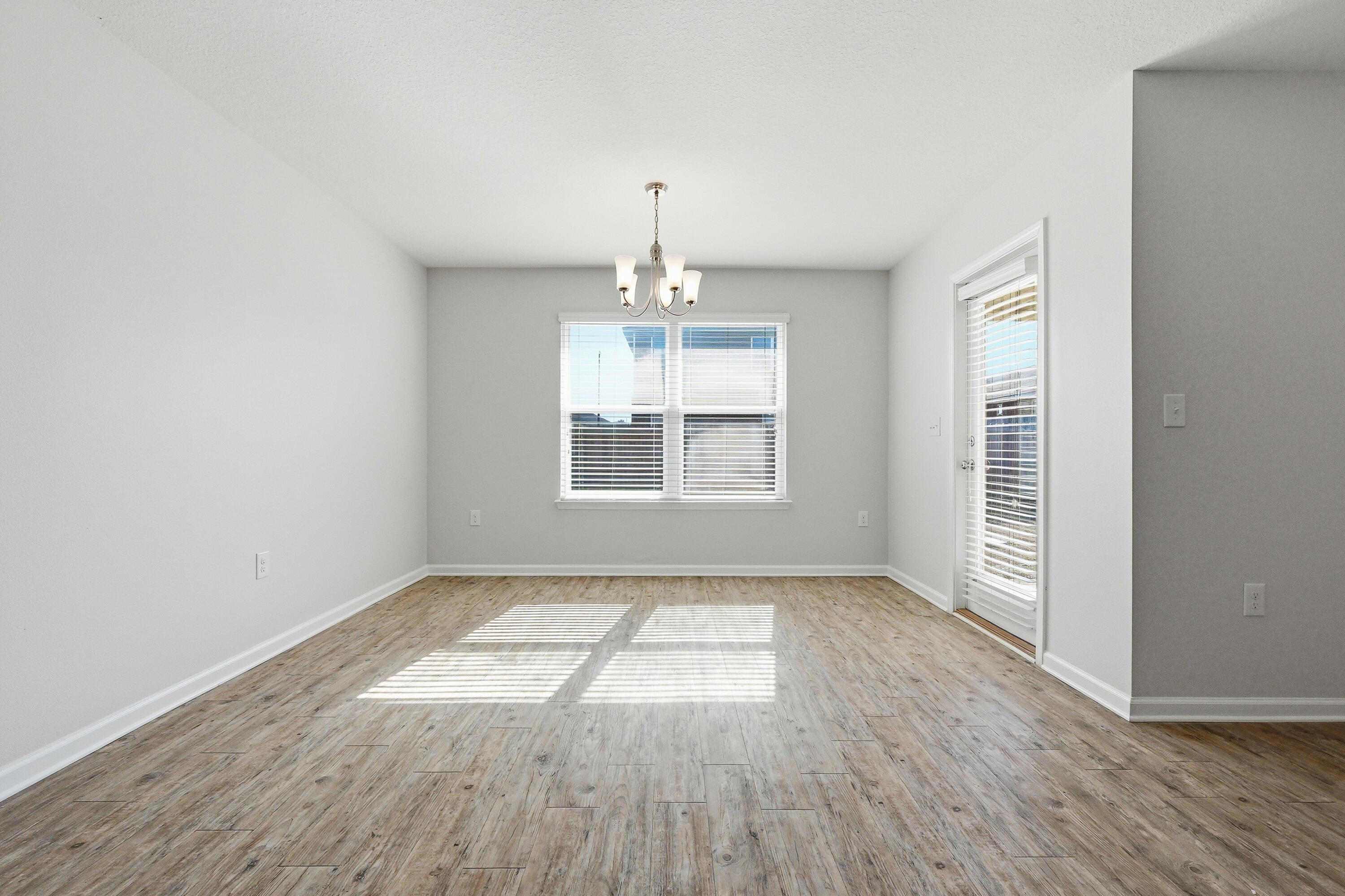 727 Widgeon Way Crestview, FL 32539 - Photo 21 of 41 727 Widgeon Way-46