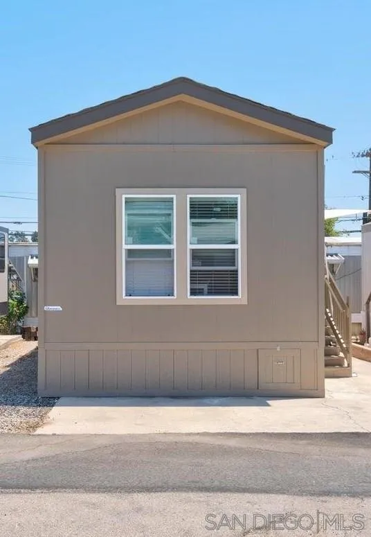 7495 Oakland Road, Unit 32 La Mesa, CA 91942 - Photo 10 of 16 a front view of a house