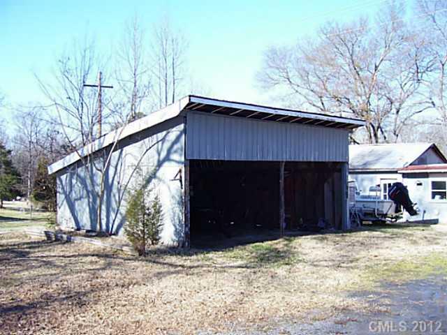 4697 Cureton Ferry Road Catawba, SC 29704 - Photo 2 of 16