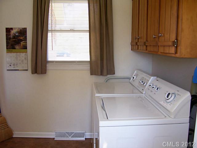 4697 Cureton Ferry Road Catawba, SC 29704 - Photo 12 of 16