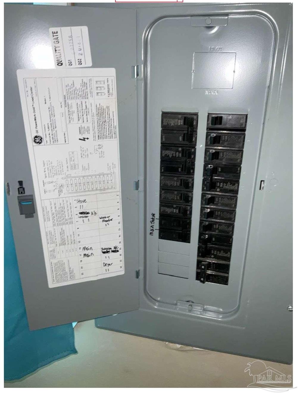 3803 Clanton Street Jay, FL 32565 - Photo 10 of 12