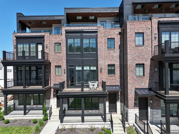 $1,599,900 | 52 1st Street, Oakmont, PA 15139