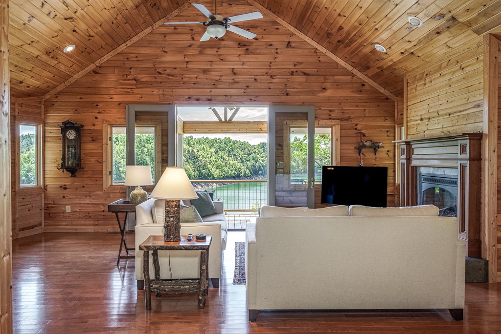 509 Lonesome Pine Road Murphy, NC 28906 - Photo 5 of 70 a living room with furniture and a fireplace