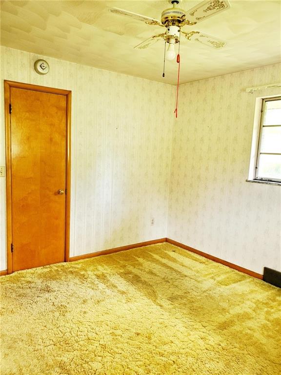 310 Valley Drive Rochester, PA 15074 - Photo 13 of 16 Gallery Image 13