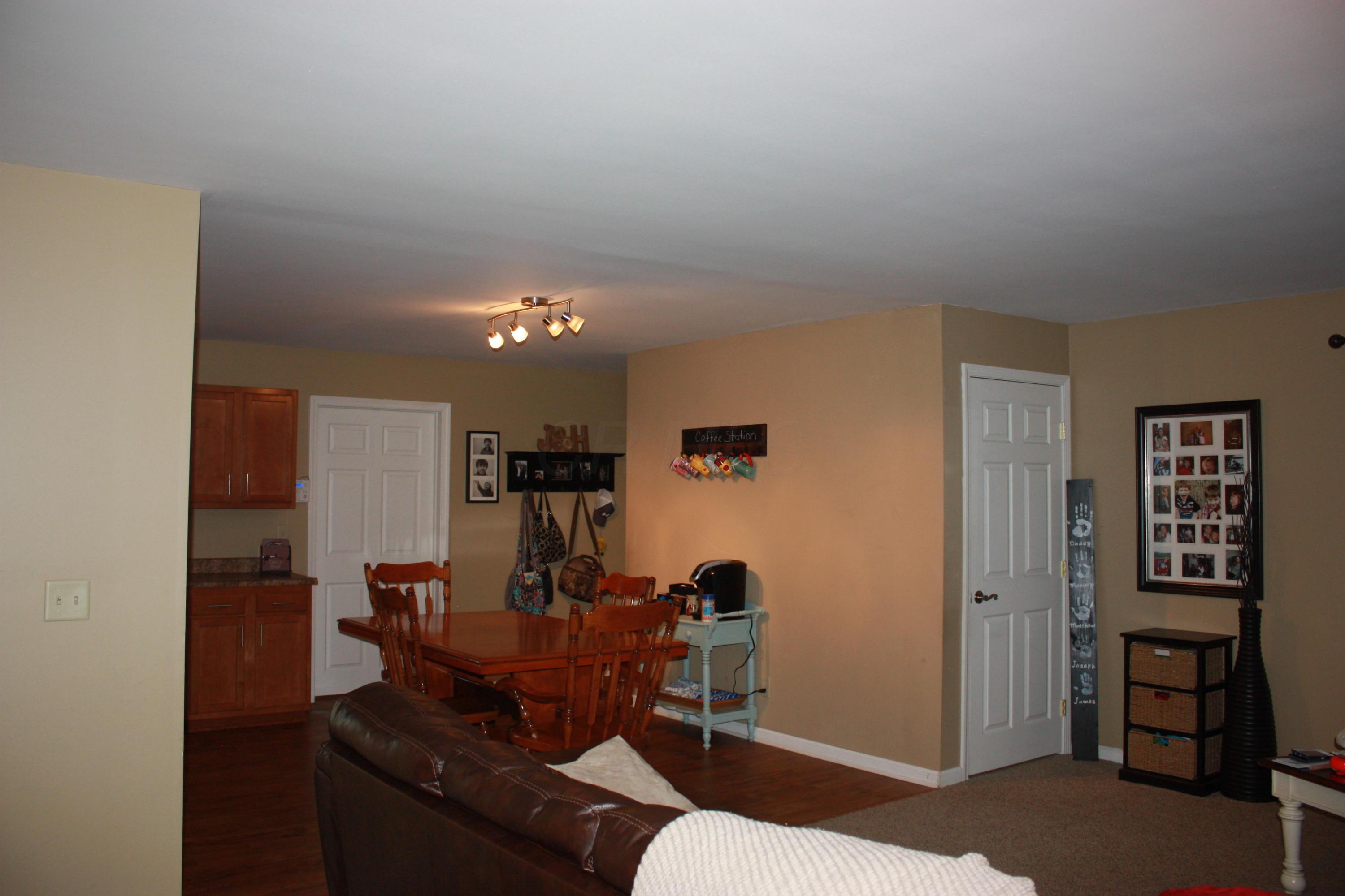 582 Swackhammer Road Circleville, OH 43113 - Photo 9 of 24 Gallery Image 9