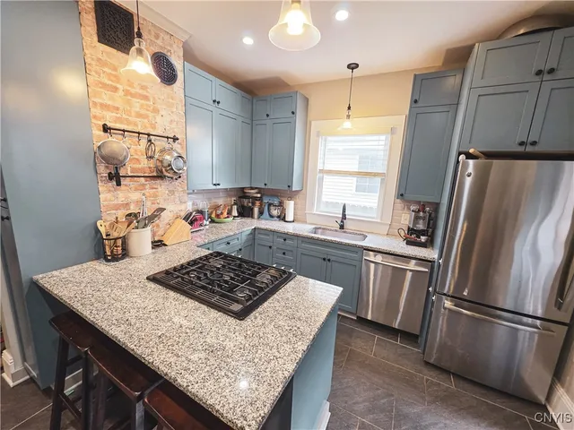 $249,900 | 118 East Genesee Street, Auburn, NY 13021