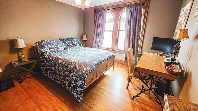 $249,900 | 118 East Genesee Street, Auburn, NY 13021