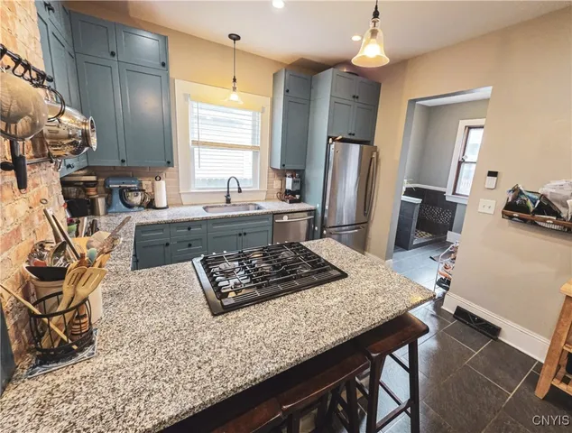 $249,900 | 118 East Genesee Street, Auburn, NY 13021