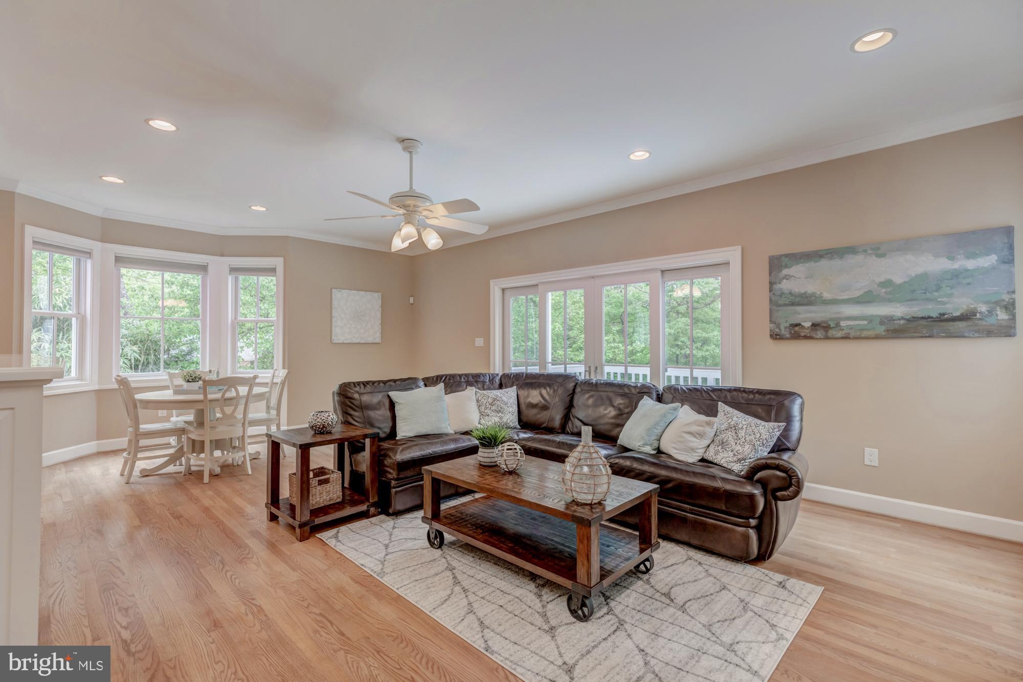4052 Hunt Road Fairfax, VA 22032 - Photo 17 of 49 Family Room
