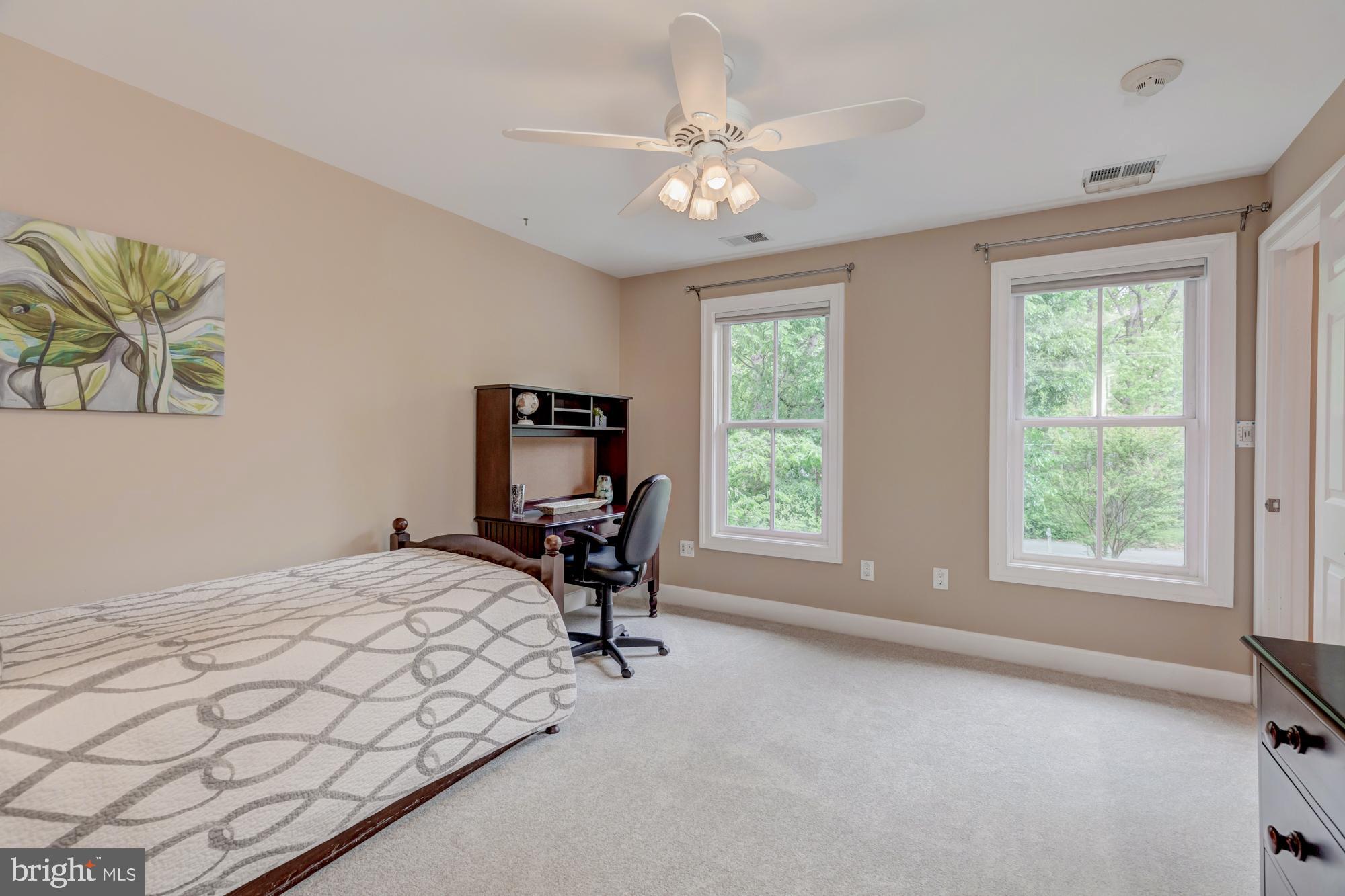 4052 Hunt Road Fairfax, VA 22032 - Photo 29 of 49 Bedroom 3