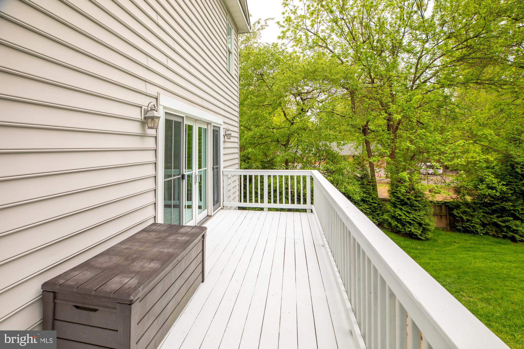4052 Hunt Road Fairfax, VA 22032 - Photo 46 of 49 More deck
