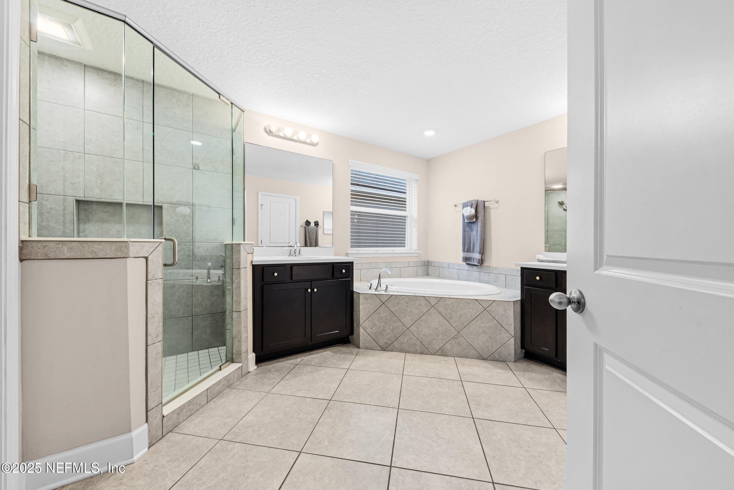 15672 Tisons Bluff Road Jacksonville, FL 32218 - Photo 15 of 42 19_23