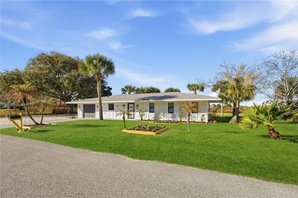$739,000 | 203 Parkwood Lane, Edgewater, FL 32132
