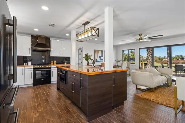 $739,000 | 203 Parkwood Lane, Edgewater, FL 32132