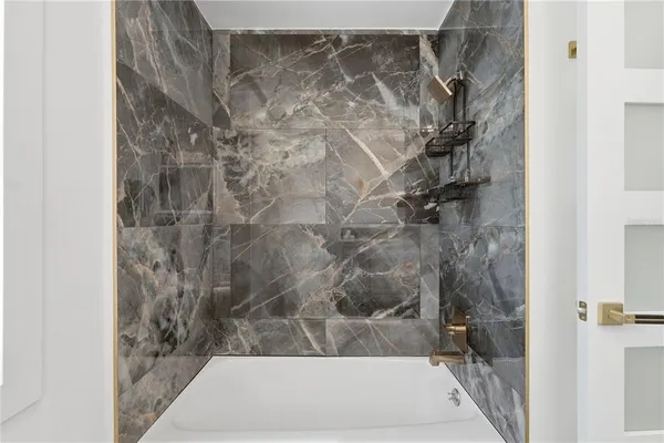 $739,000 | 203 Parkwood Lane, Edgewater, FL 32132