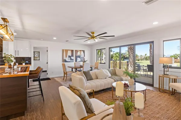 $739,000 | 203 Parkwood Lane, Edgewater, FL 32132