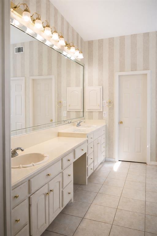 1608 Crown Point Road McKinney, TX 75072 - Photo 18 of 31