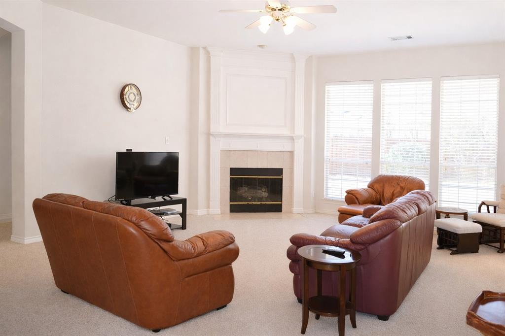 1608 Crown Point Road McKinney, TX 75072 - Photo 3 of 31