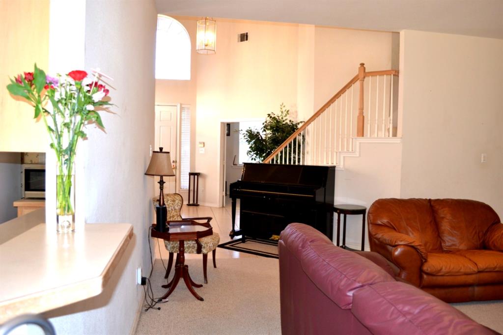 1608 Crown Point Road McKinney, TX 75072 - Photo 4 of 31