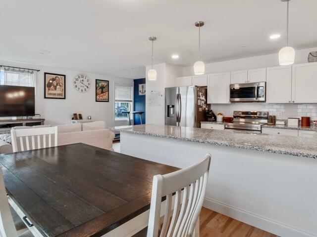 11 Sidetrack Lane Springvale, ME 04083 - Photo 11 of 28 640x480_100_1778757975497_1778694755320d