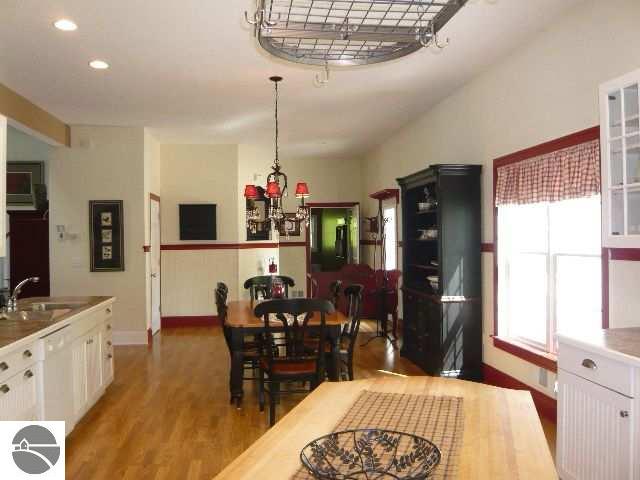 6565 Crystal Springs Road Bellaire, MI 49615 - Photo 8 of 25 1727991-7.JPG