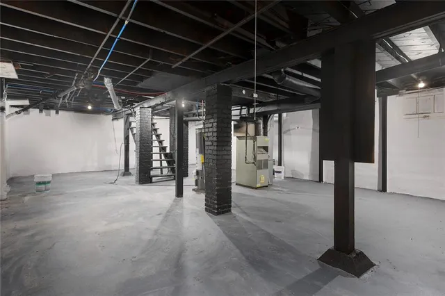 $240,000 | 34 South Jewell Street, Liberty, MO 64068