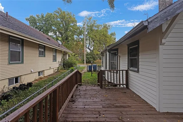 $240,000 | 34 South Jewell Street, Liberty, MO 64068