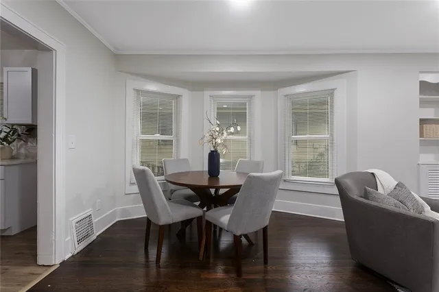 $240,000 | 34 South Jewell Street, Liberty, MO 64068