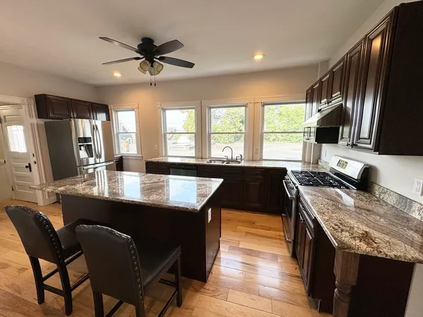 $3,600 | 3 Mt Vernon Street, Unit 2, Boston, MA 02125