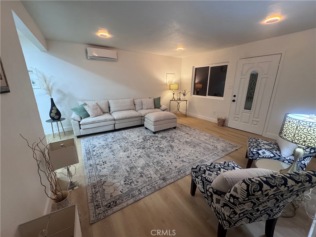 424 East 1st Street Rialto, CA 92376 - Photo 11 of 45