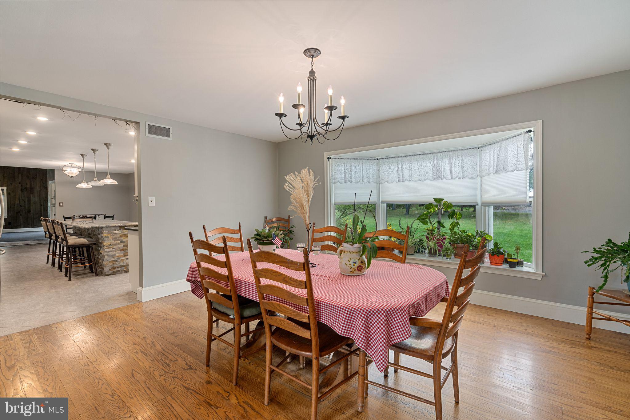 2455 Bedminster Road Perkasie, PA 18944 - Photo 21 of 68
