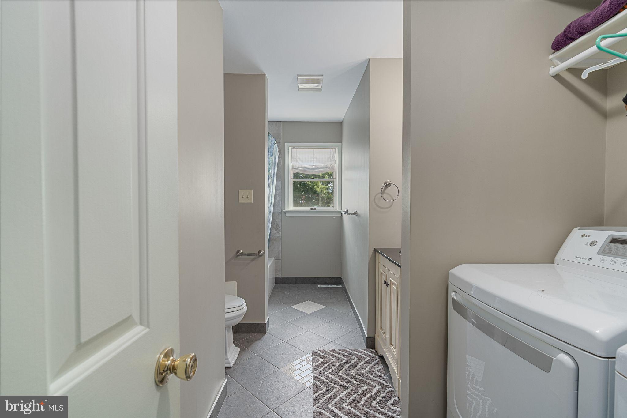 2455 Bedminster Road Perkasie, PA 18944 - Photo 35 of 68