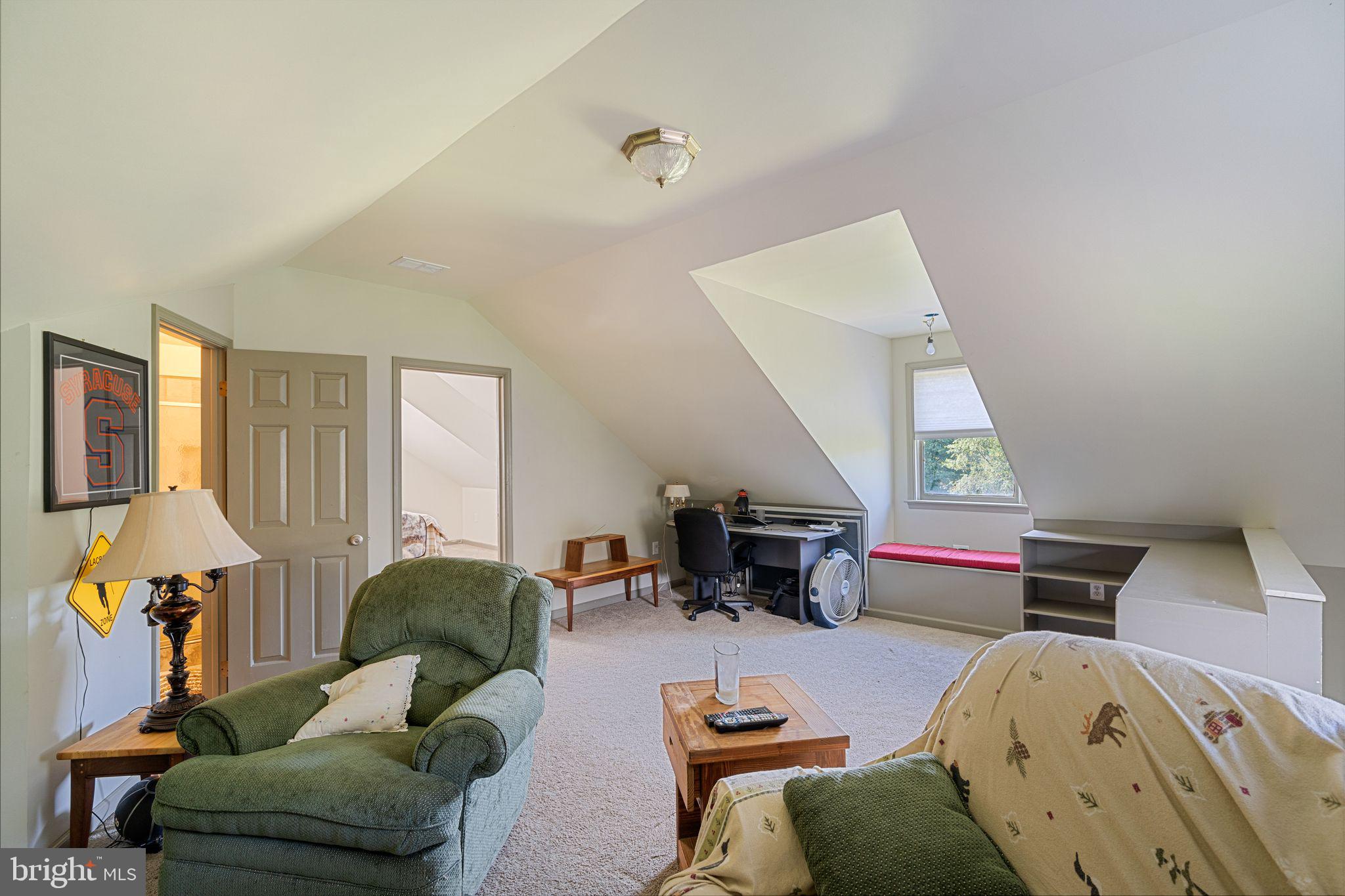 2455 Bedminster Road Perkasie, PA 18944 - Photo 39 of 68