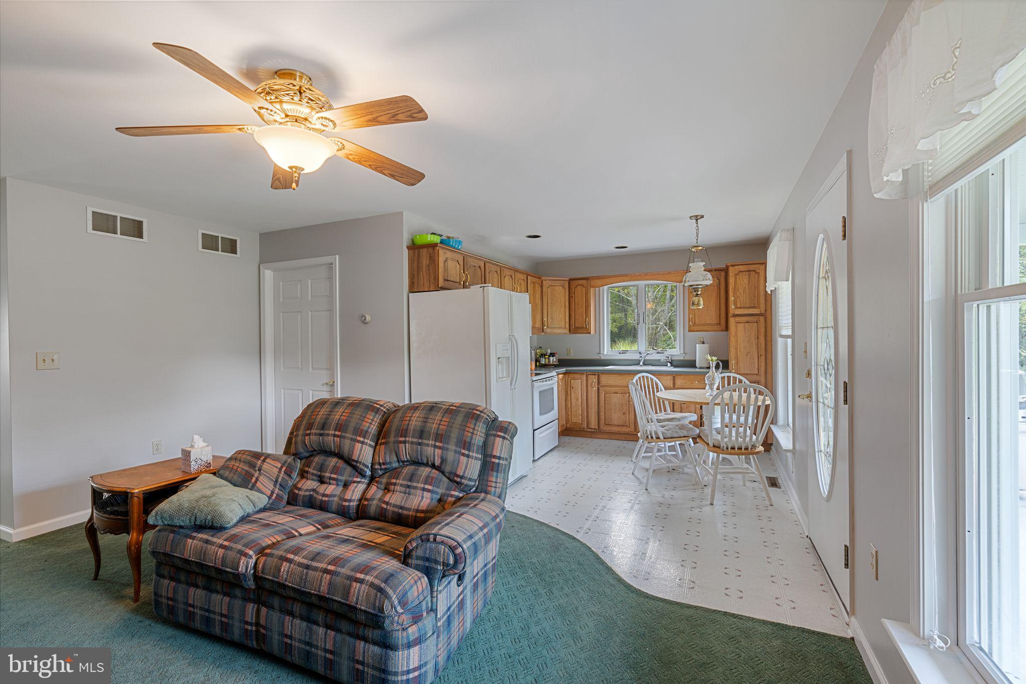 2455 Bedminster Road Perkasie, PA 18944 - Photo 47 of 68