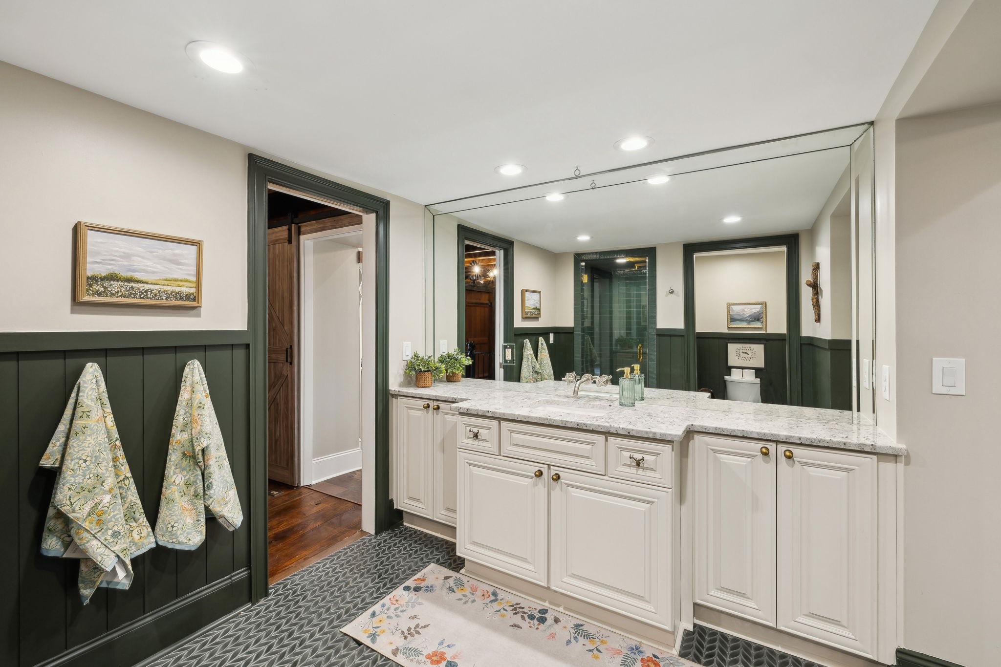3110 McMillan Road Franklin, TN 37064 - Photo 29 of 96 a room with white cabinets and a window