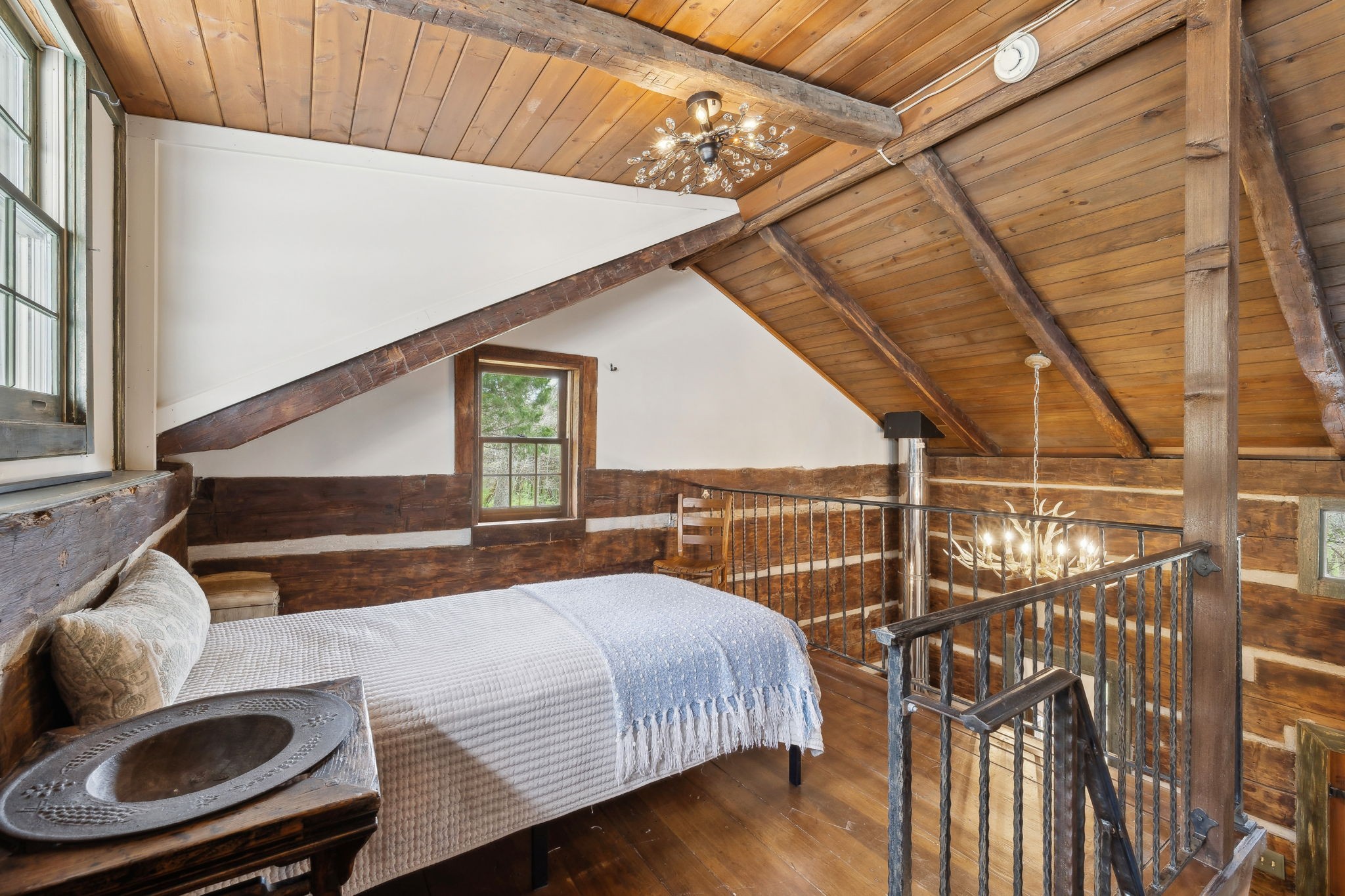3110 McMillan Road Franklin, TN 37064 - Photo 38 of 96 a view of living room with furniture and wooden floor