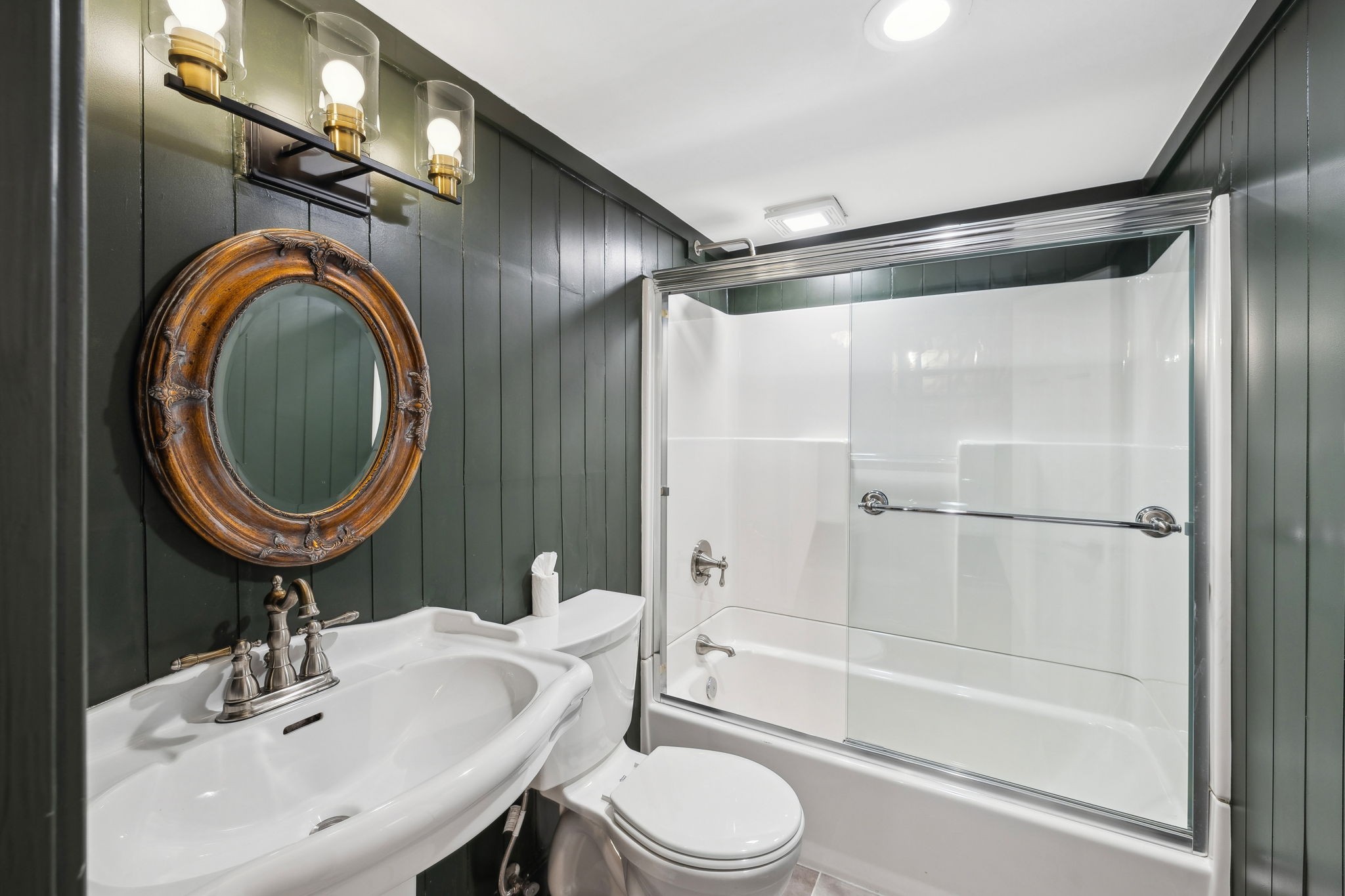 3110 McMillan Road Franklin, TN 37064 - Photo 46 of 96 a bathroom with a toilet a sink and a mirror
