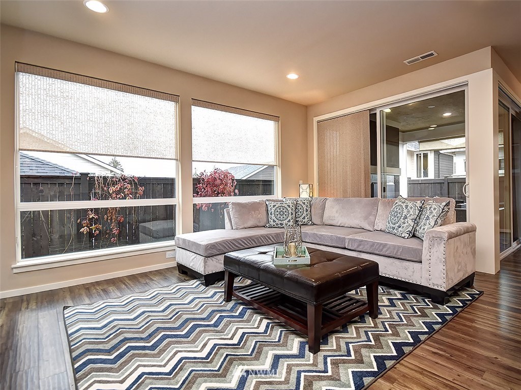 4120 170th Place Southeast Bothell, WA 98012 - Photo 3 of 25