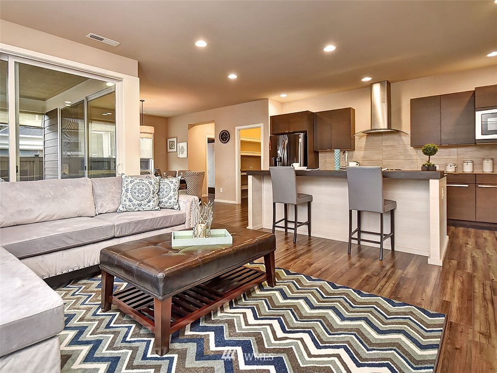 4120 170th Place Southeast Bothell, WA 98012 - Photo 4 of 25