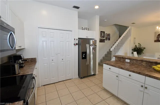 $400,000 | 15151 Summit Pl Circle, Unit 231, Naples, FL 34119