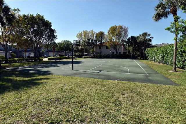 $400,000 | 15151 Summit Pl Circle, Unit 231, Naples, FL 34119