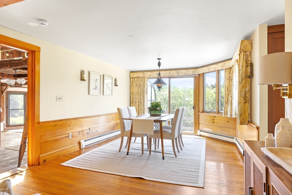 32 Everett Street Sherborn, MA 01770 - Photo 12 of 35