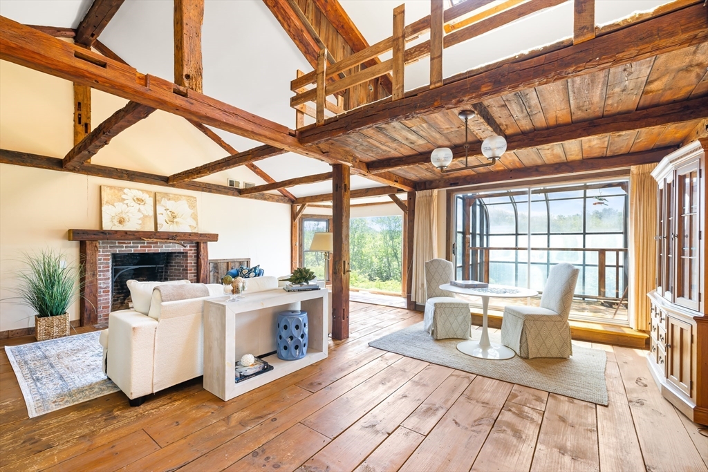 32 Everett Street Sherborn, MA 01770 - Photo 6 of 35