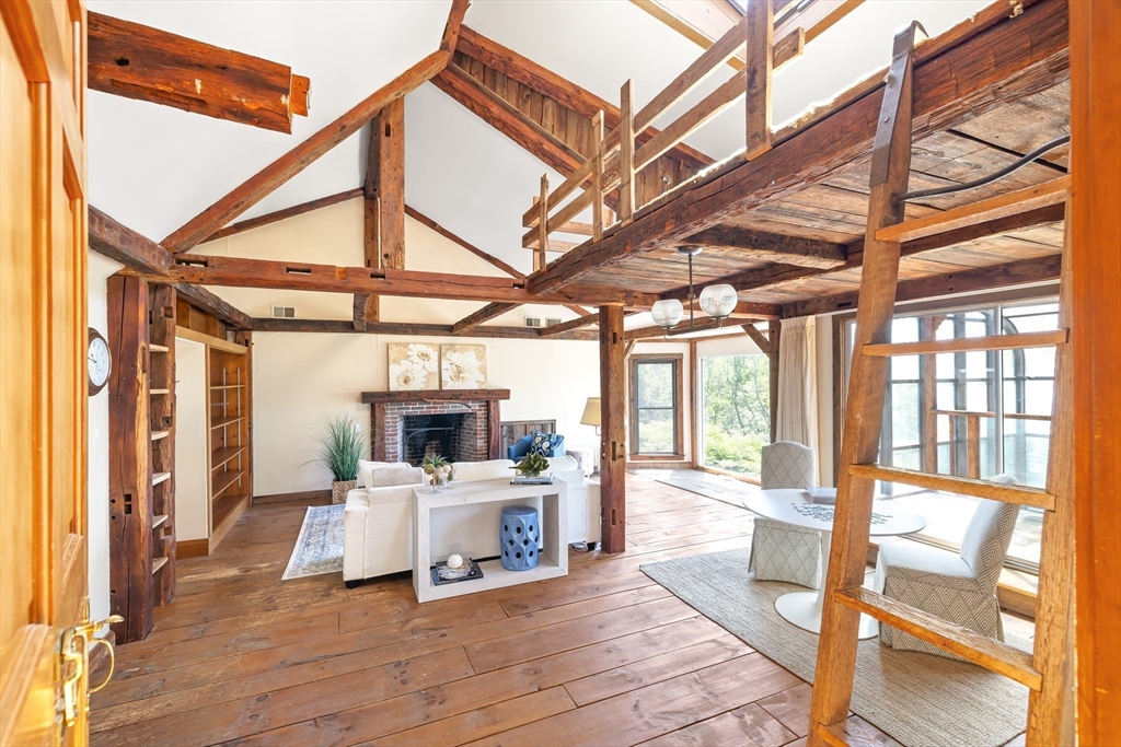 32 Everett Street Sherborn, MA 01770 - Photo 9 of 35