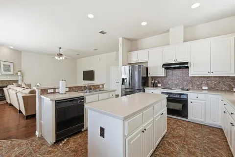 $660,000 | 4421 Lance Drive, Flower Mound, TX 75022