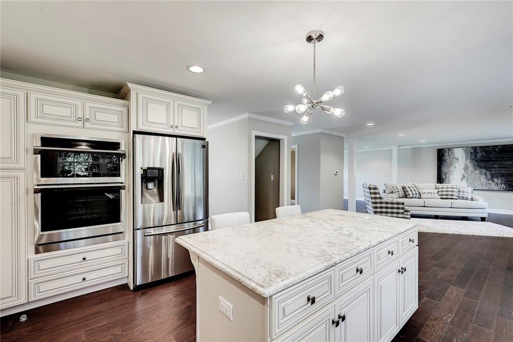 7126 Larkshall Road Indianapolis, IN 46250 - Photo 18 of 44 Gallery Image 18
