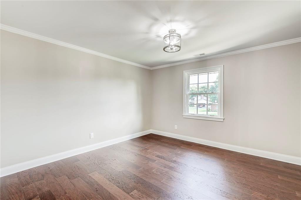 7126 Larkshall Road Indianapolis, IN 46250 - Photo 21 of 44 Gallery Image 21