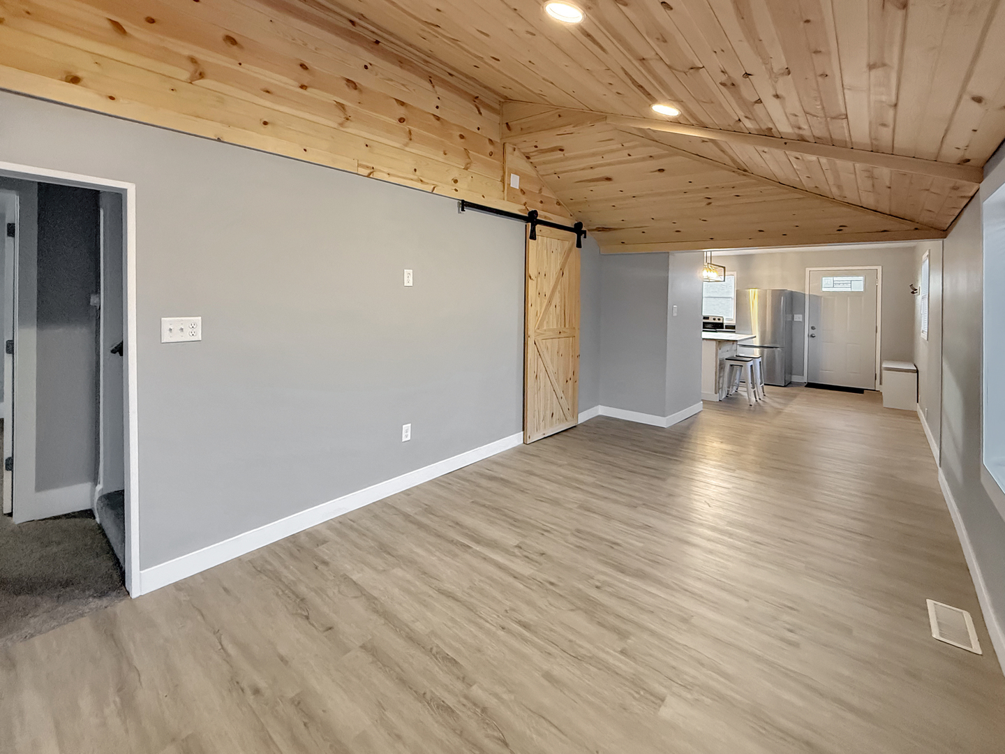 208 Adams Street Ridott, IL 61067 - Photo 9 of 21
